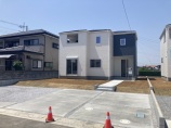  新築一戸建て