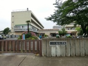 芝川小学校